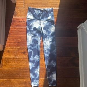 Old Navy Active Fit Leggings Size Small